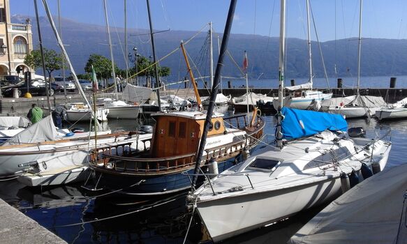 Hafen Gargnano
