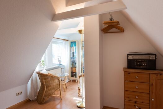 Blick in die Sitzecke im SZ OG