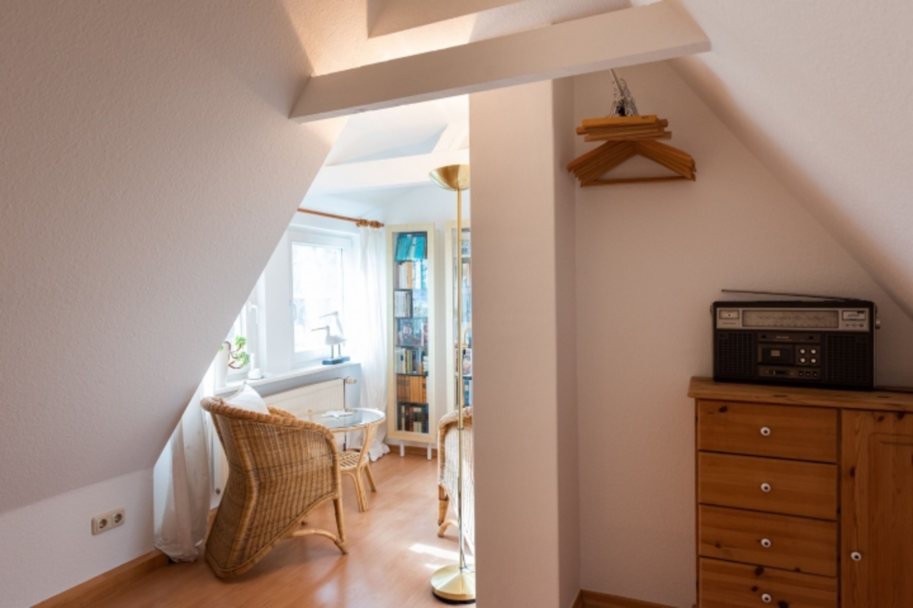 Blick in die Sitzecke im SZ OG