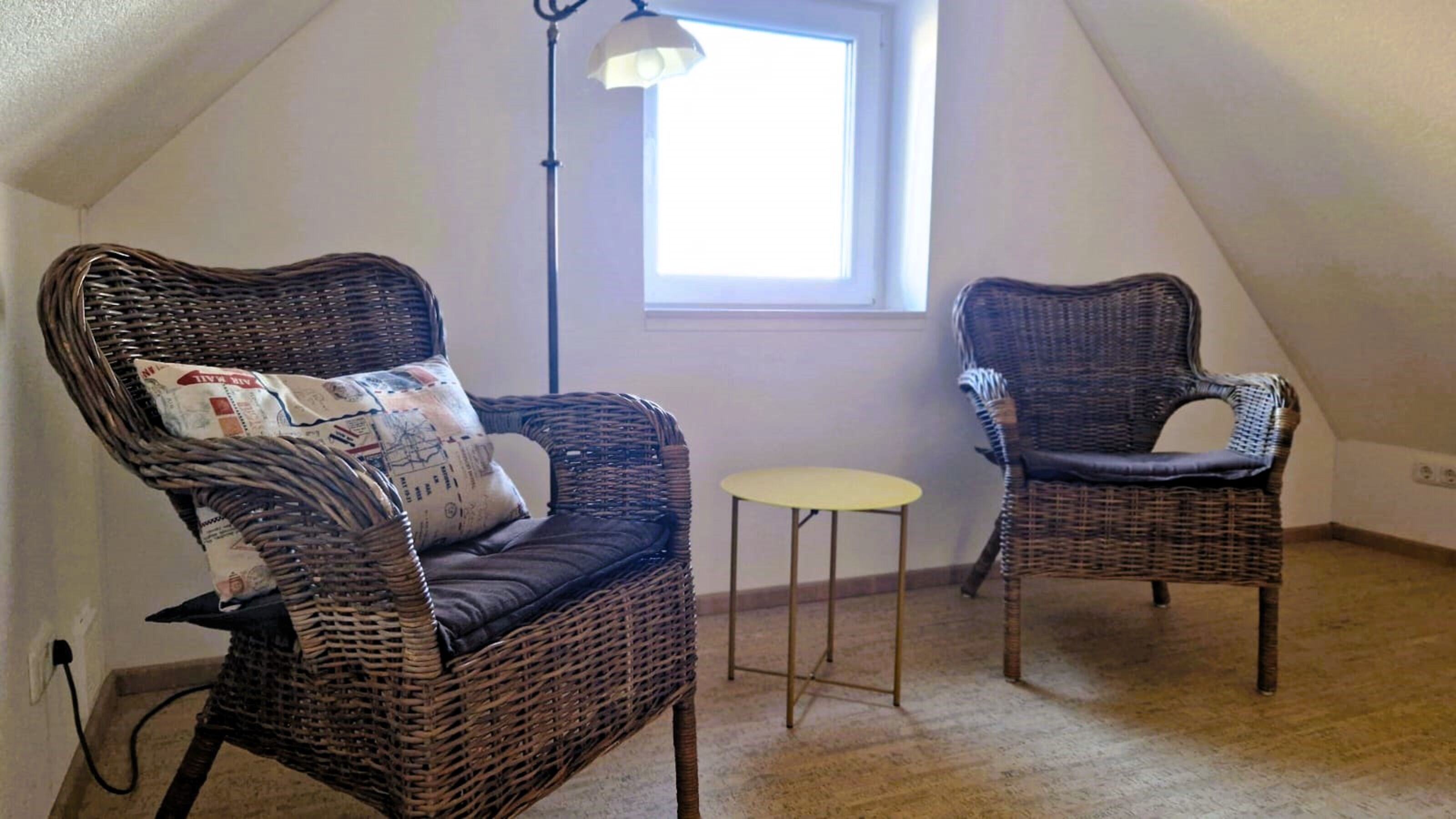 Maisonette Zimmer „Mooi Utkiek“ - oberer Bereich Lese-Ecke