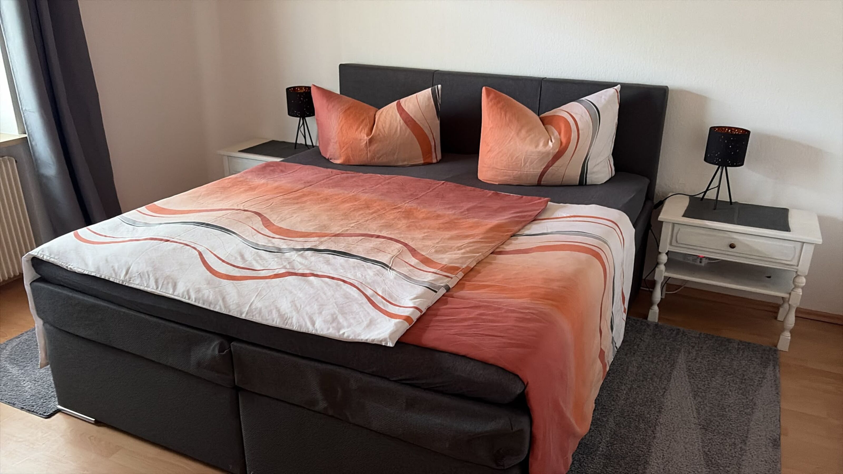 Kingsize-Bett 180x200