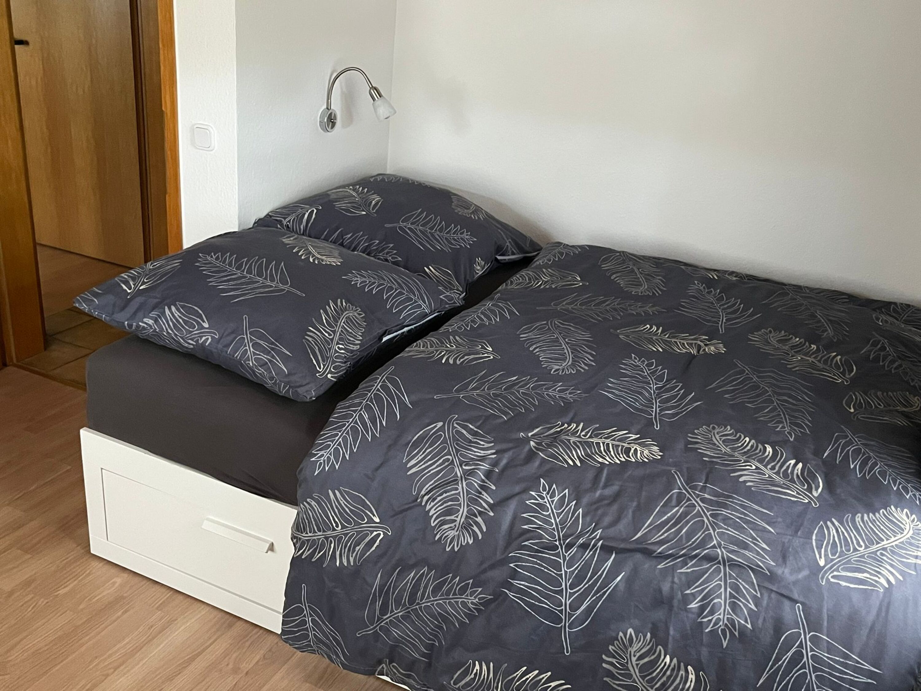 Queensize-Bett 160x200