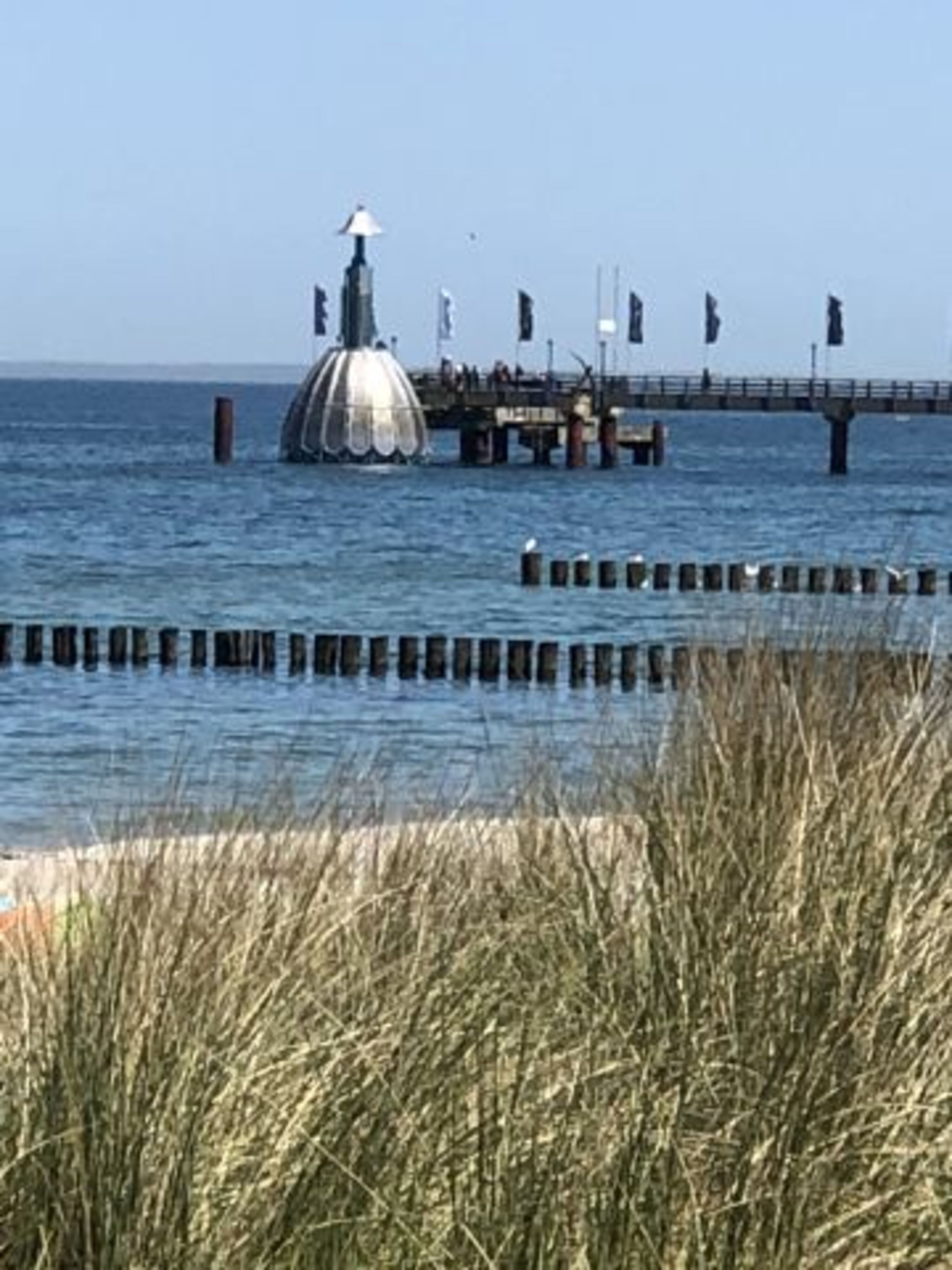 Seebrücke mit Tauchglocke