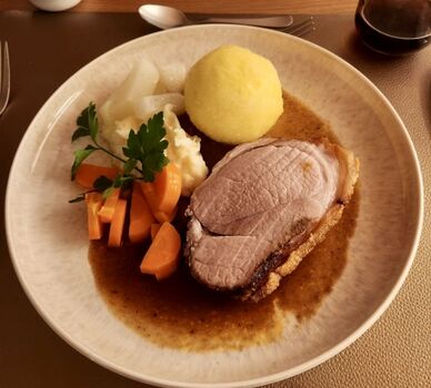 Fränkischer Schweinebraten im Genussgwölbe