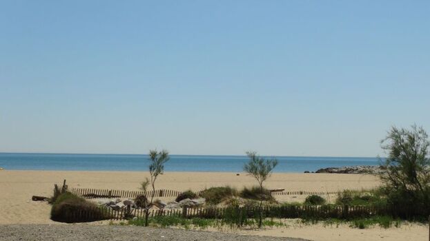 Einer der vielen Strände von St. Pierre la Mer