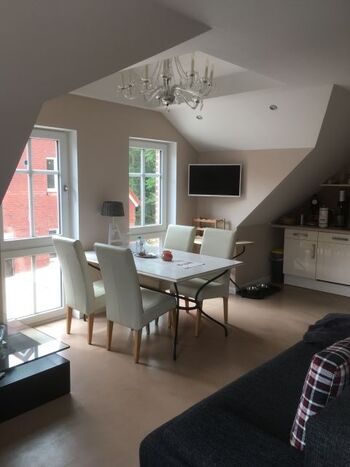 Essbereich an der offenen Küche