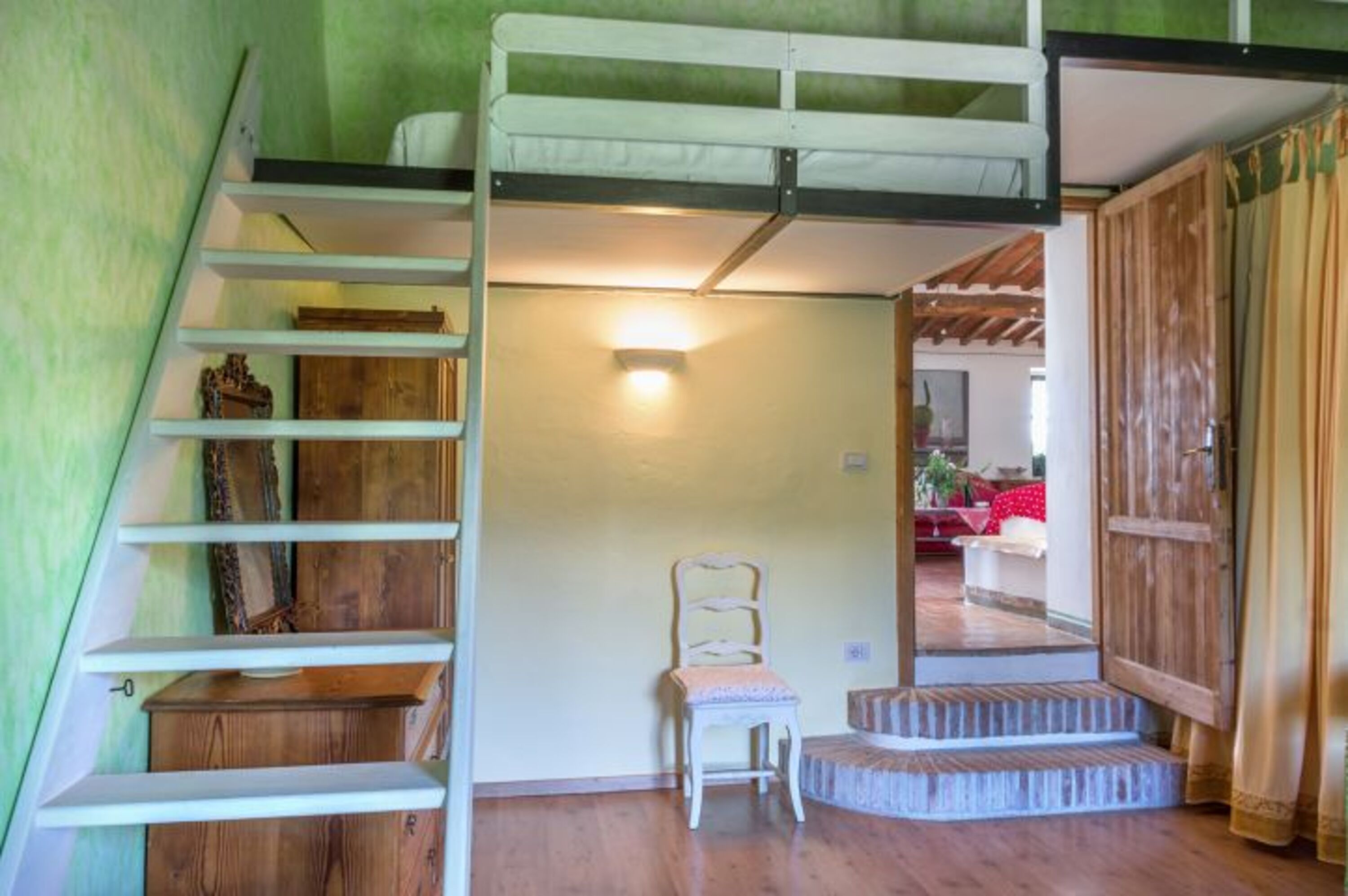 Schlafzimmer 2