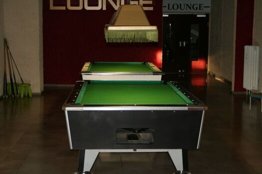 Billard(gegen Gebühr)