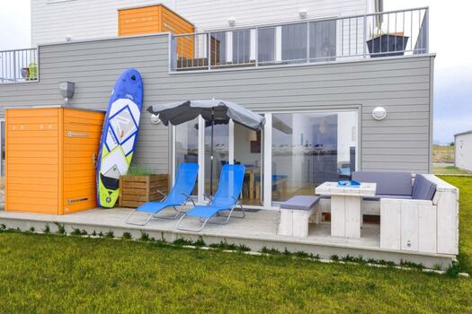 ..mit bequemer Lounge zum Hafen geniessen (emfehlenswert am Morgen, Mittags und Abends :) )