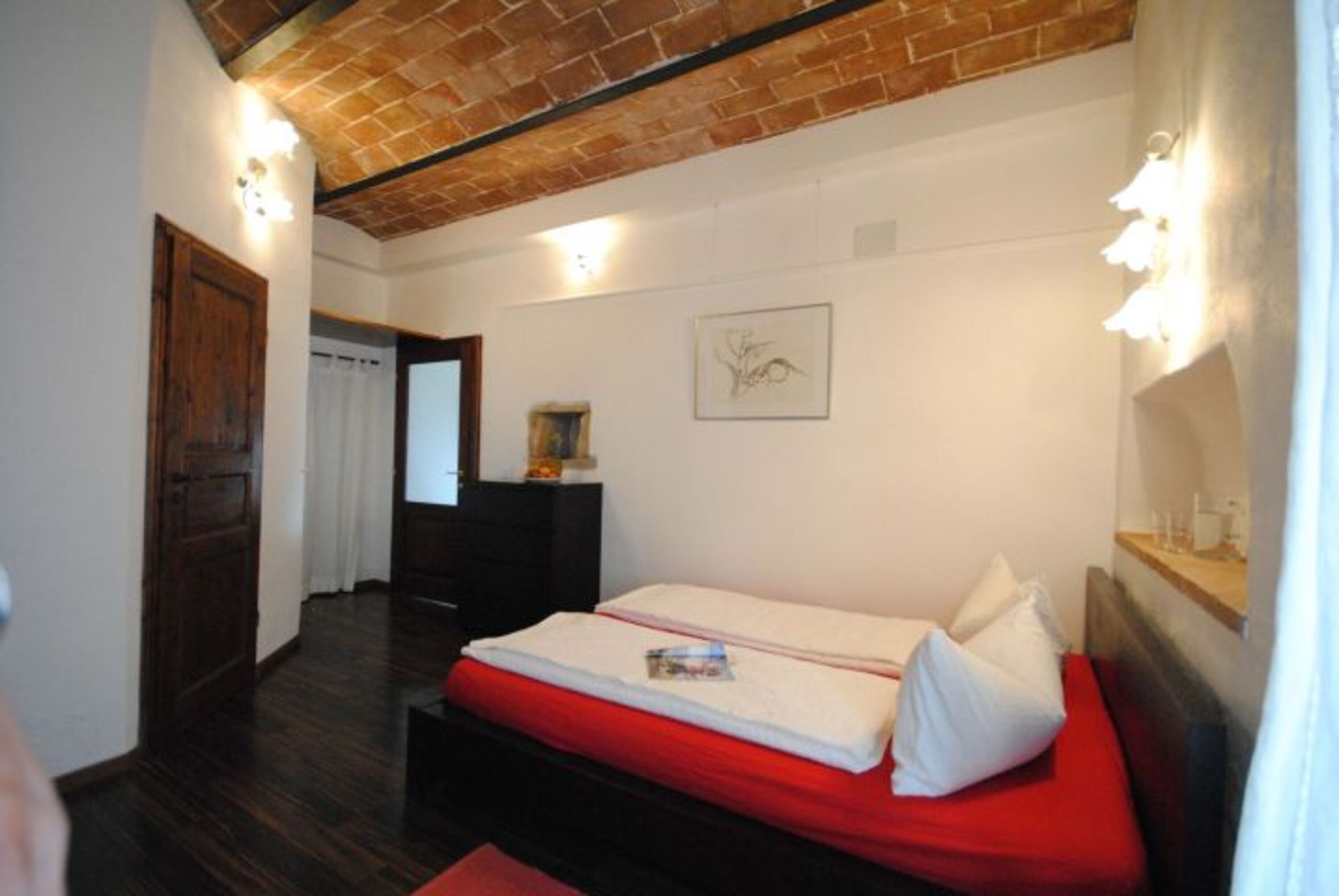 Schlafzimmer 1