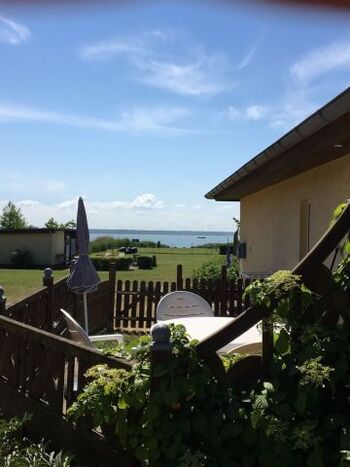 Typ 2 eingezäunte Terrasse mit Wasserblick
