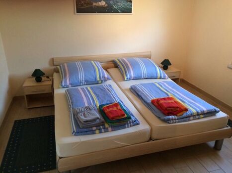 Schlafzimmer im Untergeschoss 