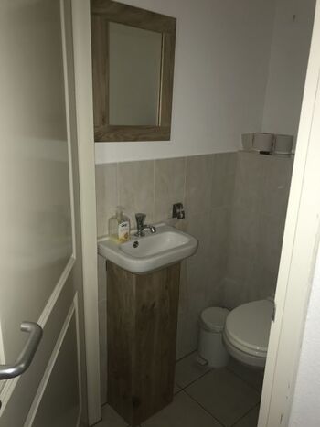 Toilette im Erdgeschoß