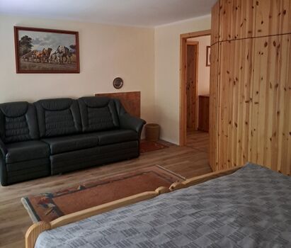 Großes Schlafzimmer oben