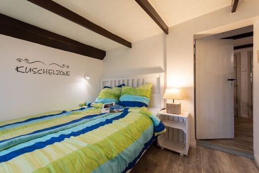 2tes Schlafzimmer, ebenfalls mit Doppelbett