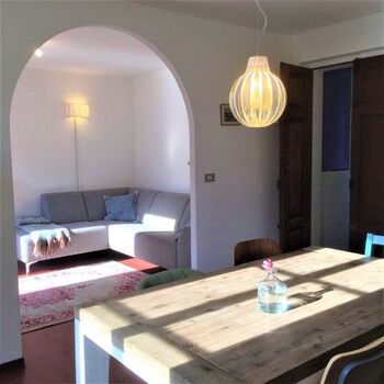 Appartement Breva: Esszimmer und Wohnzimmer