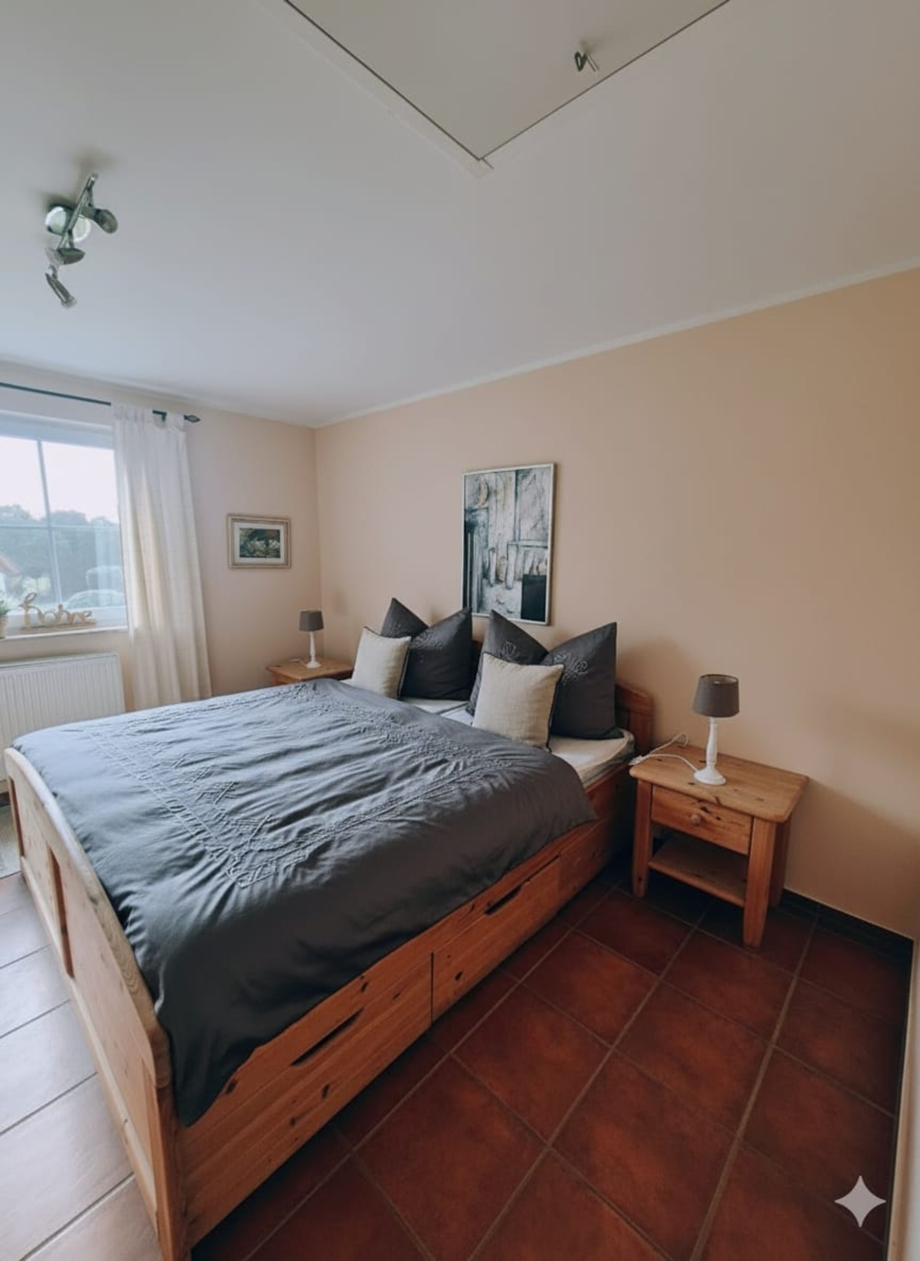 Schlafzimmer 2