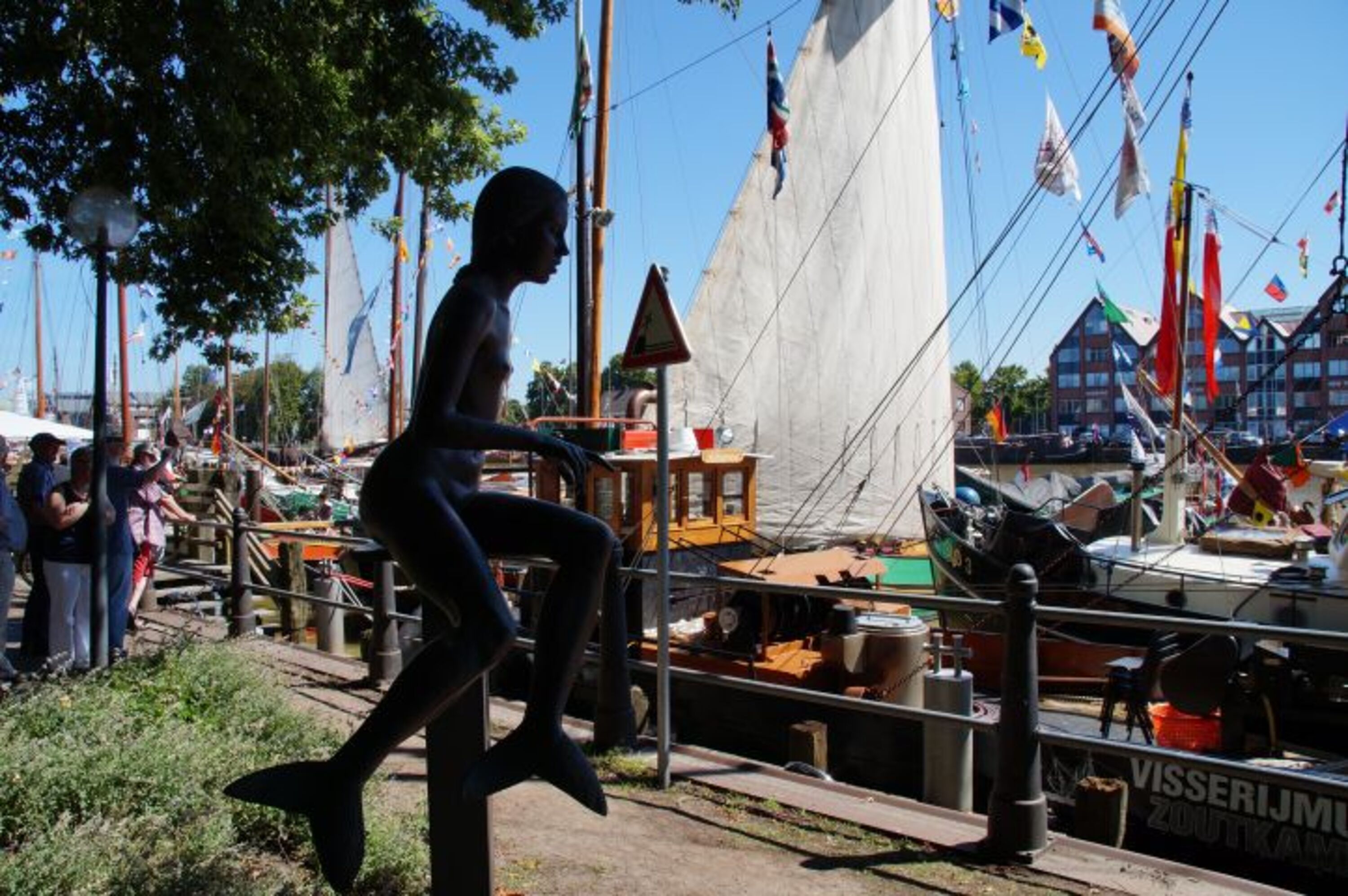 Ausglugsziel: der Hafen in Leer