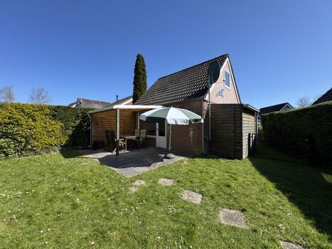 Schouwseslag 9,mit eingezäuntem Garten, nur 300m bis zum Me ...