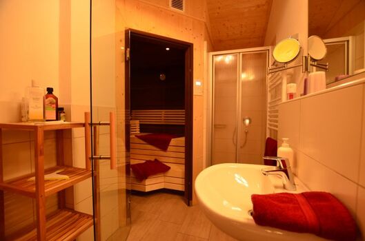 Badezimmer EG mit Sauna