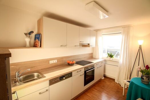 Küche (aus dem Jahr 2016) lässt keine Wünsche offen