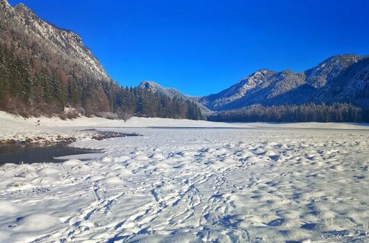 Zauberhafte Seenlandschaft in Ruhpolding