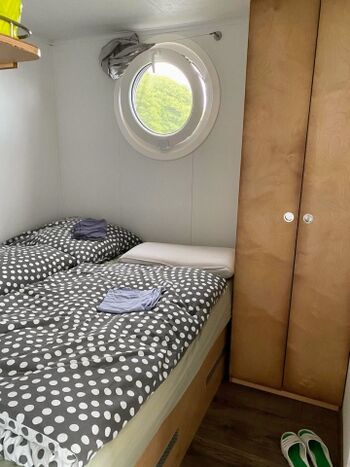 Schlafzimmer mit Französischem Bett 1,60x2,00m