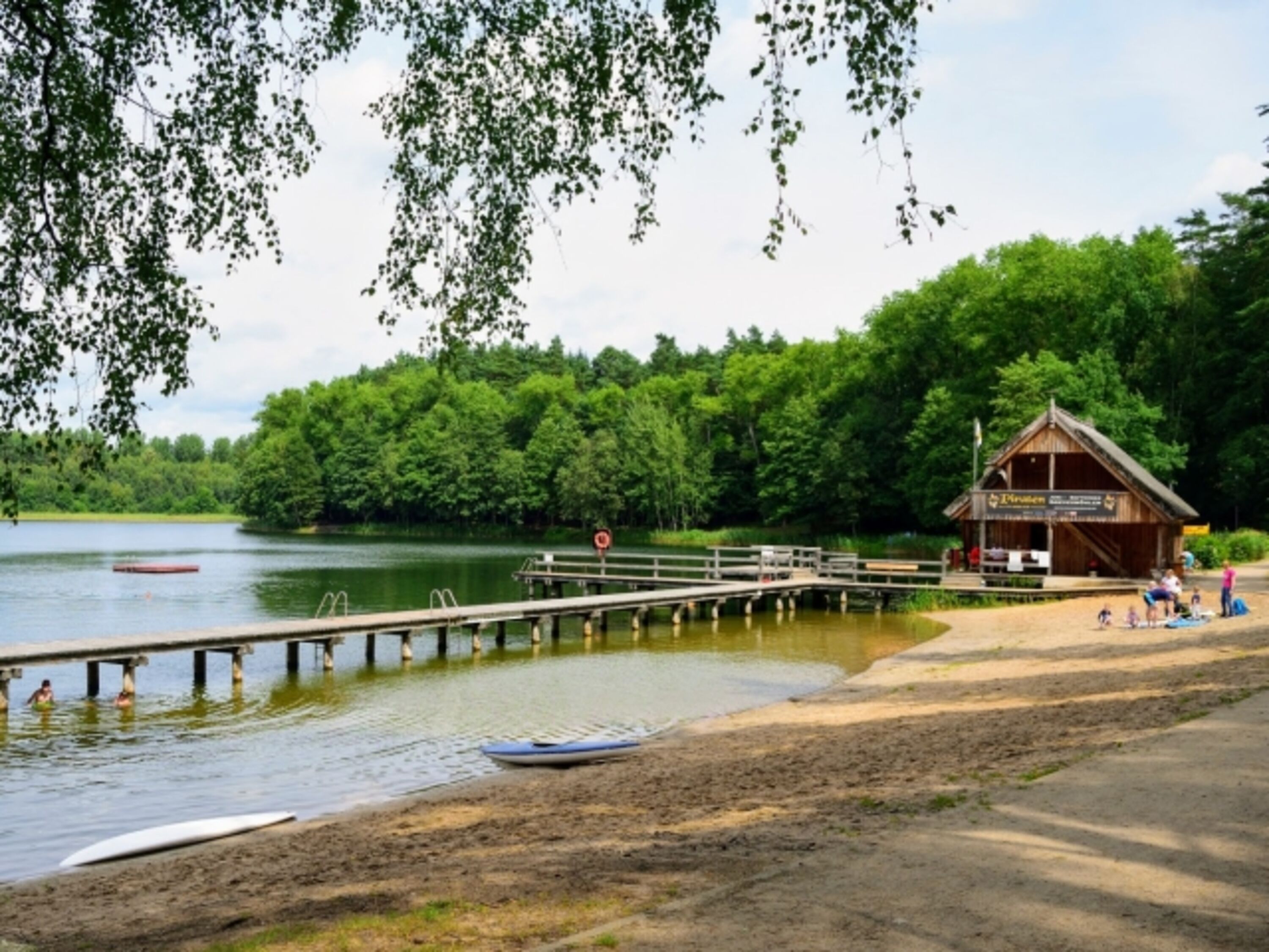 Freibad am Roten See in Brüel