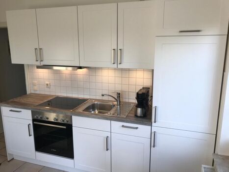 neue Küche mit Geschirrspülmaschine (2021)