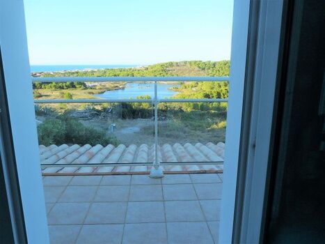 Balkon zu Schafzimmer 1 und 2 im ersten Stock