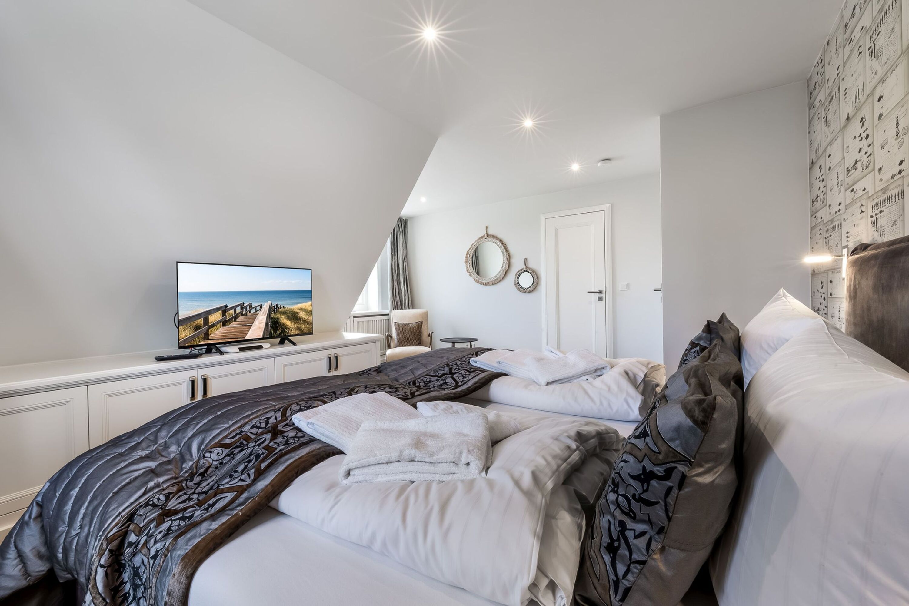 Schlafzimmer eins im OG