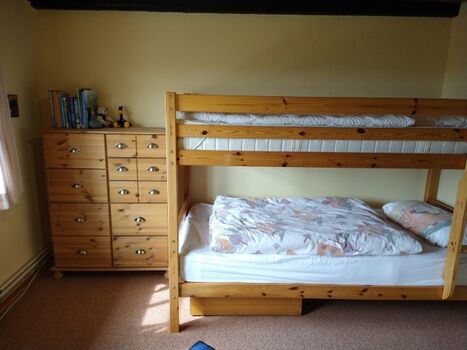 Etagenbetten im Kinderzimmer