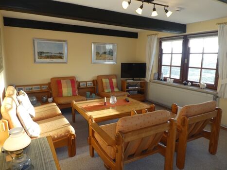 Wohnzimmer mit Sitzecke