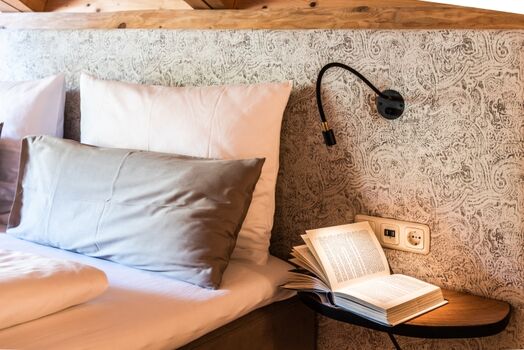 Schlafzimmer mit hochwertigen Boxspringbetten