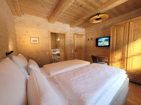 Schlafzimmer mit enSuite Badezimmer