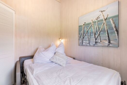 ausziehbares Schlafsofa (1.40m Breite) im 3ten Zimmer