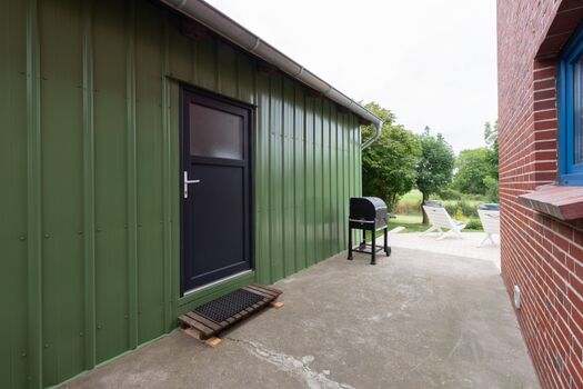 Eingang Spiel-/Relaxscheune