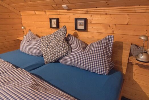Schlafzimmer 2 mit Doppelbett