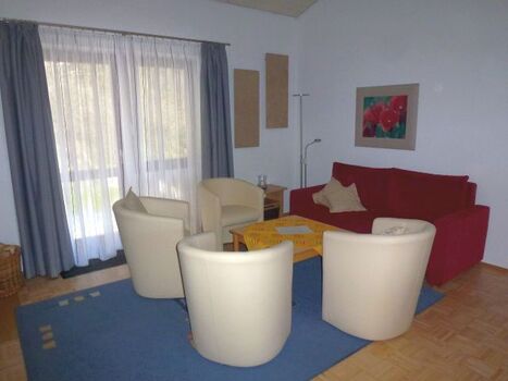 Sitzecke mit Schlafsofa