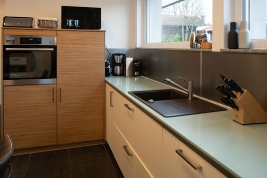 Offene vollausgestattete Küche