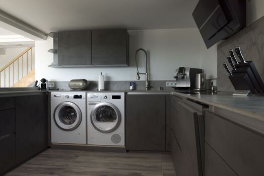 Waschmaschine und Trockner