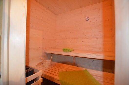Sauna im Erdgeschoss