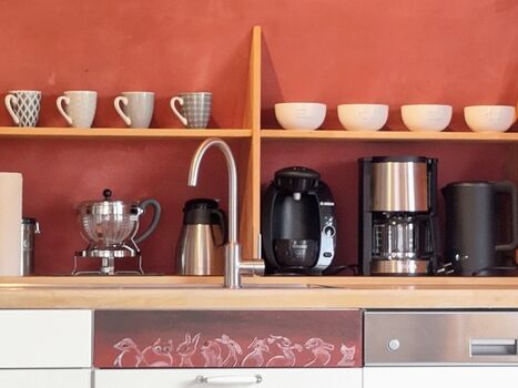 gut ausgestattete Küche