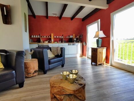 Hochwertige, moderne Ferienwohnung direkt am Deich