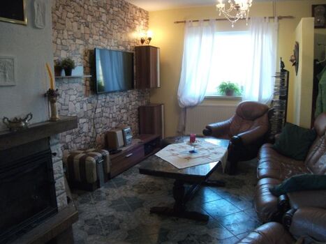 Wohnzimmer mit Freizeitecke