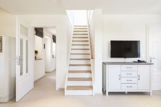 Treppe zum Obergeschoss