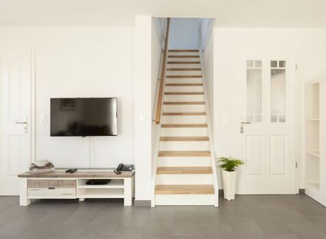 Treppe zum Obergeschoss