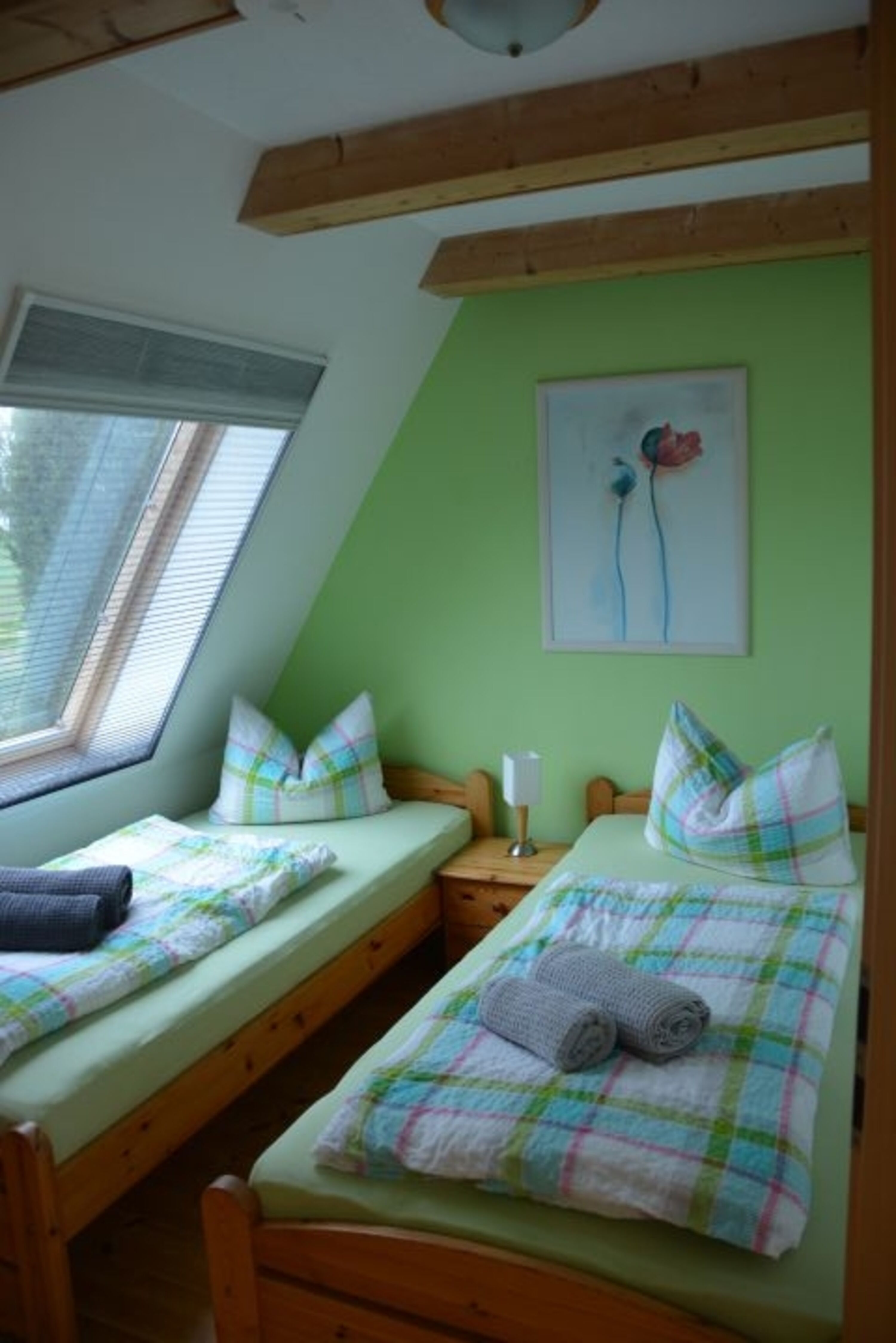 Schlafzimmer 1