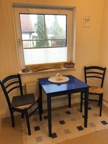 ...direkt am Fenster