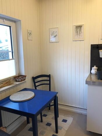 mit geräumigem Eßplatz